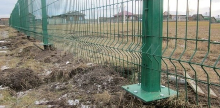 Купить сваи для ограждения от производителя в Ачинске от 1381 руб: низкая цена, быстрая установка